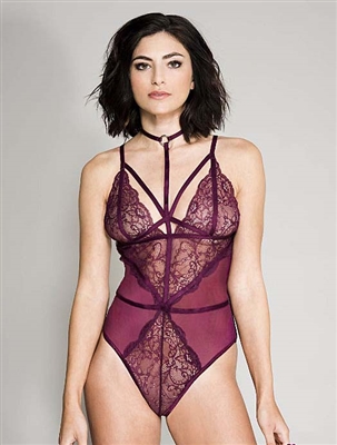 Slimming Design Strap Neck Lace Teddy
